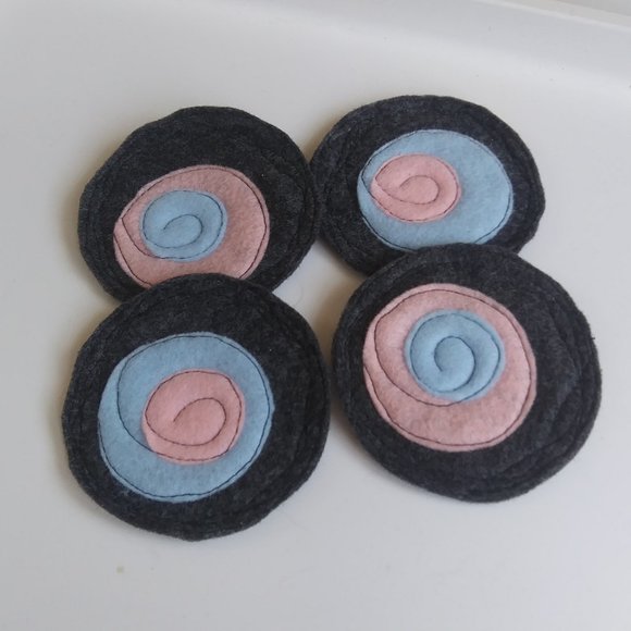 Handcrafted | Freeform Stitched Felt Coaster Set#8 - Picture 3 of 4